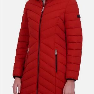DKNY Women’s Medium Puffer Jacket